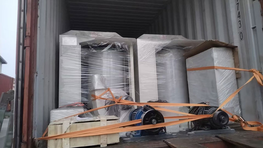 人造毛皮梳理機(jī)