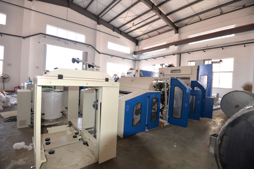 人造毛皮梳理機(jī)